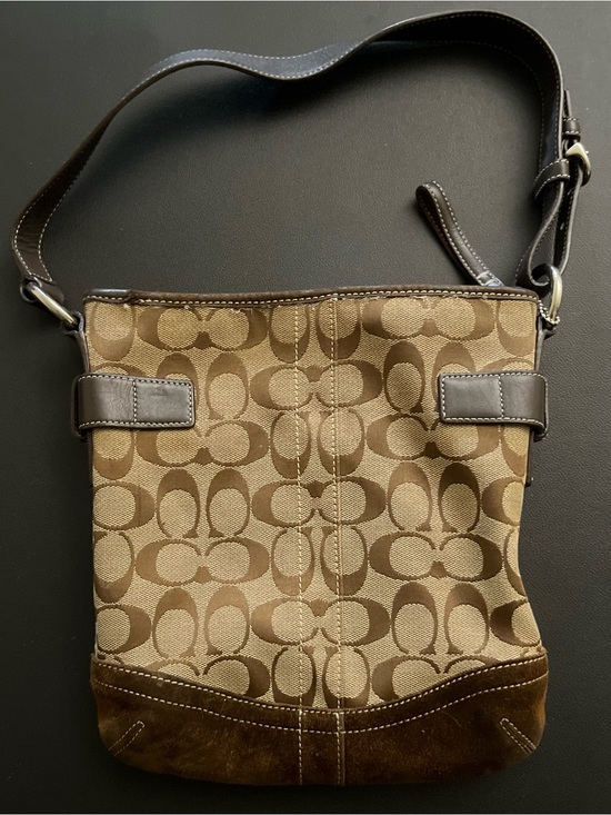 Coach Handbags - Vintage Coach Signature Shoulder Bag with Suede Bottom - Hobo bag